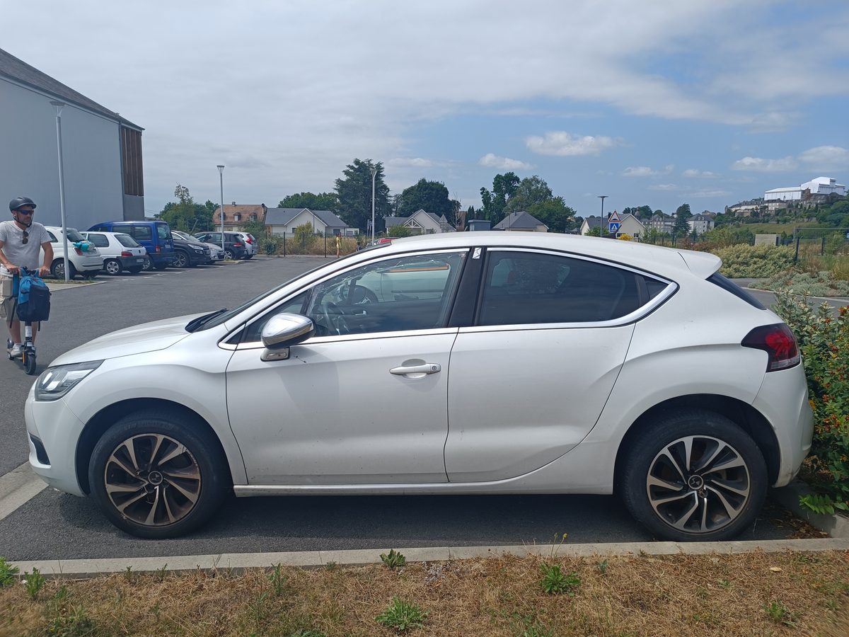 Citroën DS4 blanco